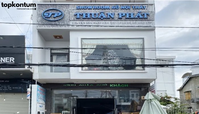 Showroom gỗ nội thất Thuận Phát